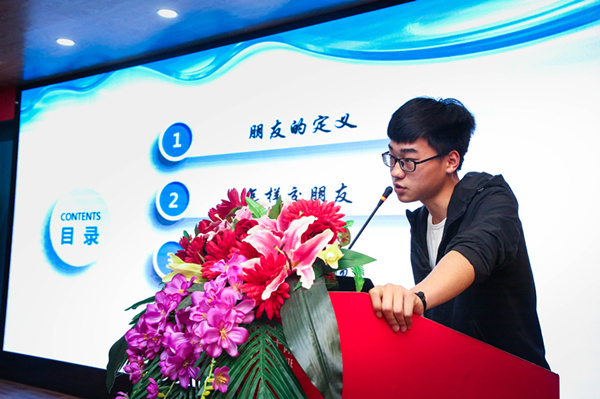 “家?；?dòng)，攜手共進(jìn)”——2019級(jí)新生基礎(chǔ)階段課程結(jié)課答辯圓滿結(jié)束