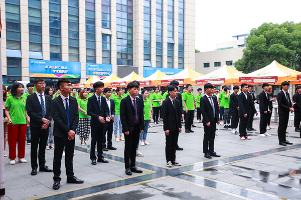 南京新華第十八屆校園人才交流會暨2019年創(chuàng)就業(yè)宣傳周啟動儀式正式啟幕！