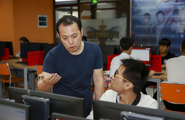 如何看待電商<a href=http://njxh.cn target=_blank class=infotextkey>專業(yè)</a>的發(fā)展前景？