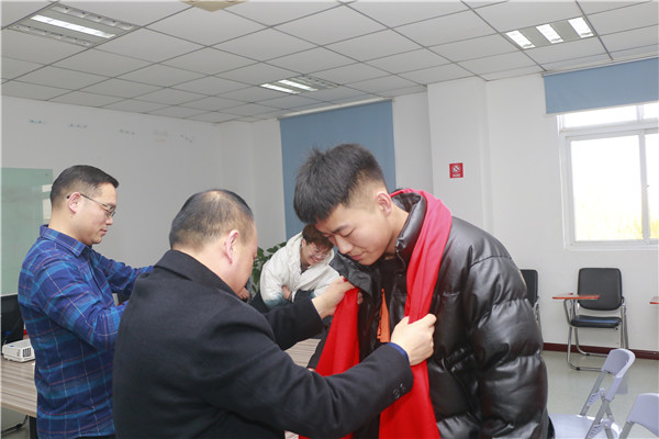 暖心回訪求職企業(yè)，心系學(xué)子服務(wù)終身!