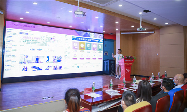 就業(yè)保障丨千企萬崗進校園，助力學子精準就業(yè)！