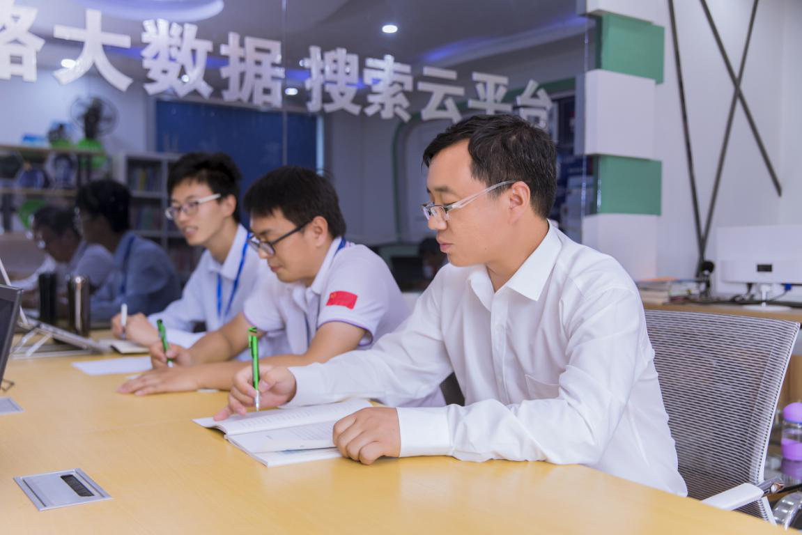 <a href=http://njxh.cn target=_blank class=infotextkey>專業(yè)</a>榜樣 | 砥礪前行 時代風向！