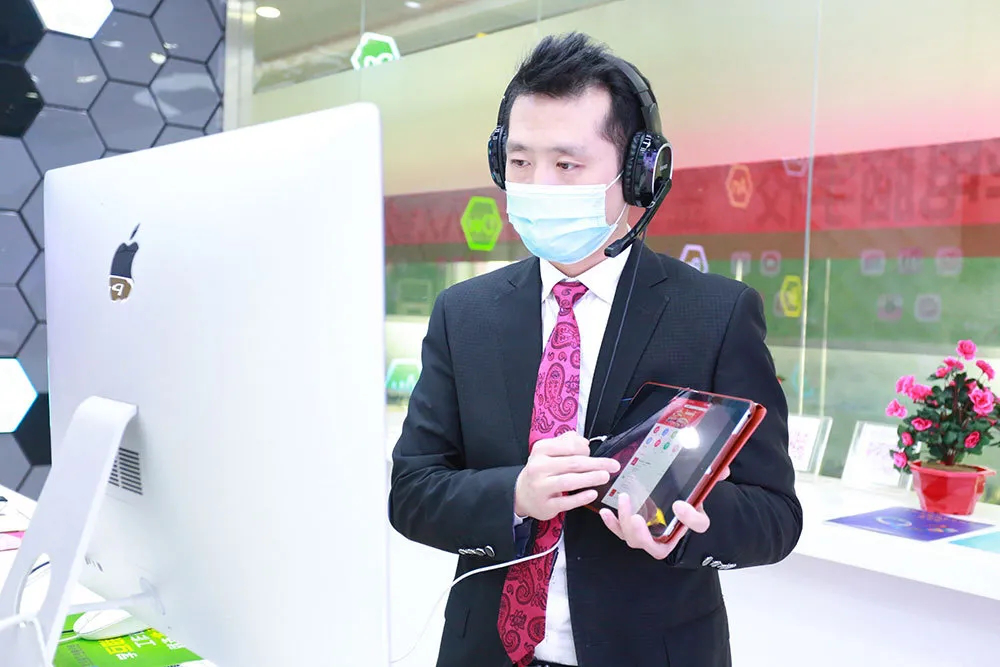 人人出彩 技能強國，新華邀你體驗工匠精神