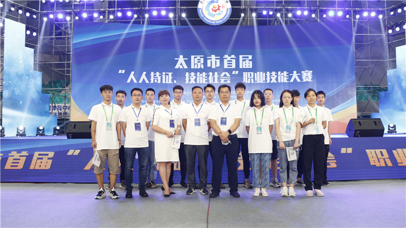 新華<a href=http://njxh.cn target=_blank class=infotextkey>專業(yè)</a>說——中國網(wǎng)民破9億，UI設(shè)計(jì)蓬勃發(fā)展！