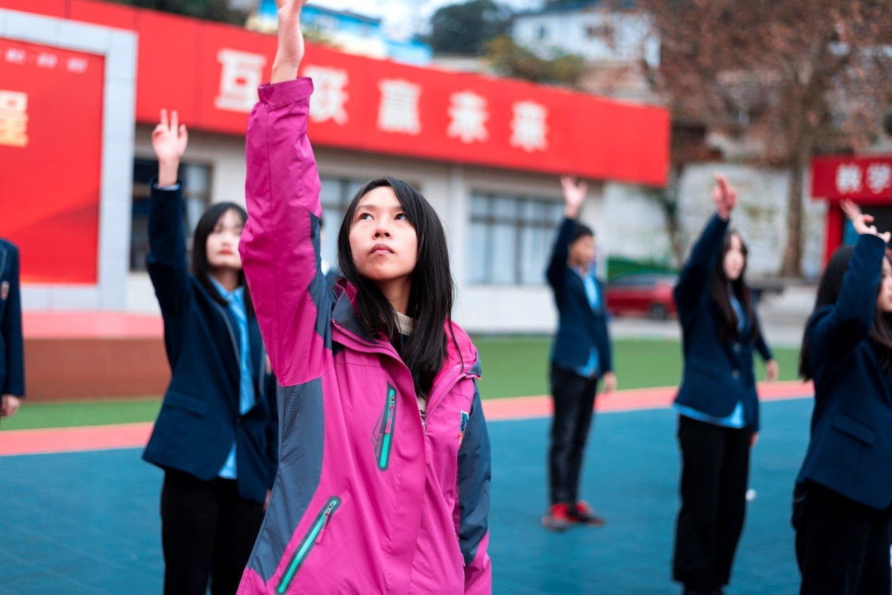 肩負(fù)職教強國重任，新華電腦學(xué)校升級“五項能力”培養(yǎng)互聯(lián)網(wǎng)高技能人才！