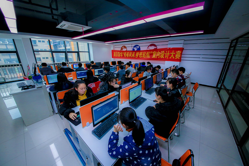 成績不好的同學該如何選擇職業(yè)學校？南小新話說