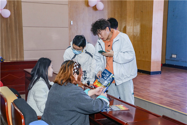 就業(yè)保障丨企業(yè)進校園，助力南新學子就業(yè)