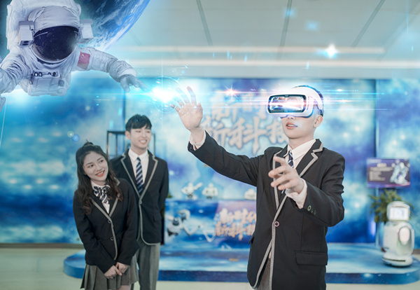 都2022年了，現(xiàn)在入行互聯(lián)網(wǎng)晚不晚？好就業(yè)嗎？