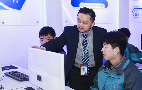 男生適合學什么專業(yè)，就業(yè)前景好？