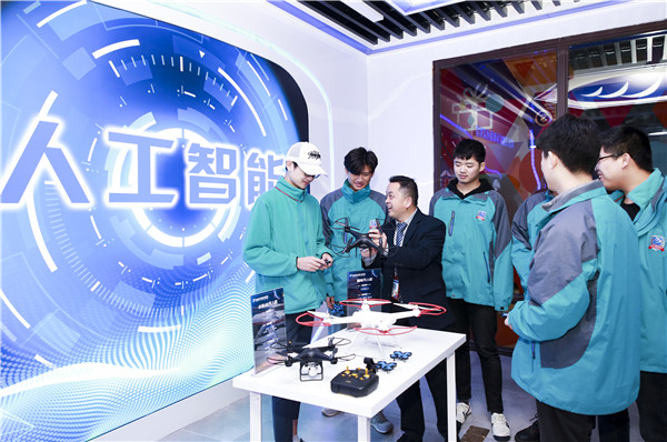 男生學什么技術(shù)有前途？