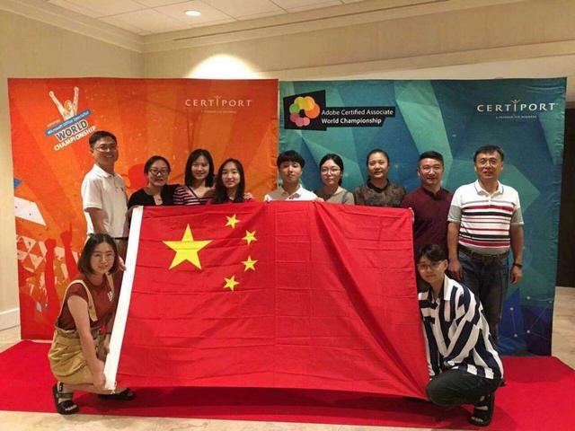 【媒體關(guān)注】新華電腦學校青年學子就是這個樣兒！
